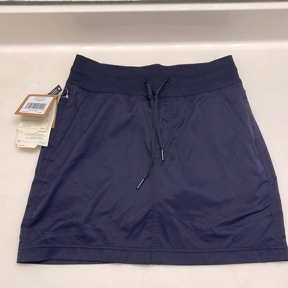 The North Face Skort - Picture 2 of 5